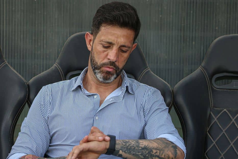 También Santa Fé. Jorge Bava DT codiciado en Colombia