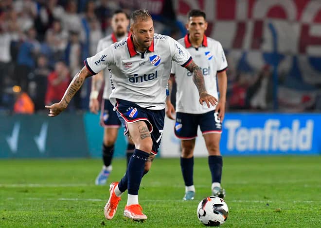 ¿River plate va por Nicolás «Diente» López?