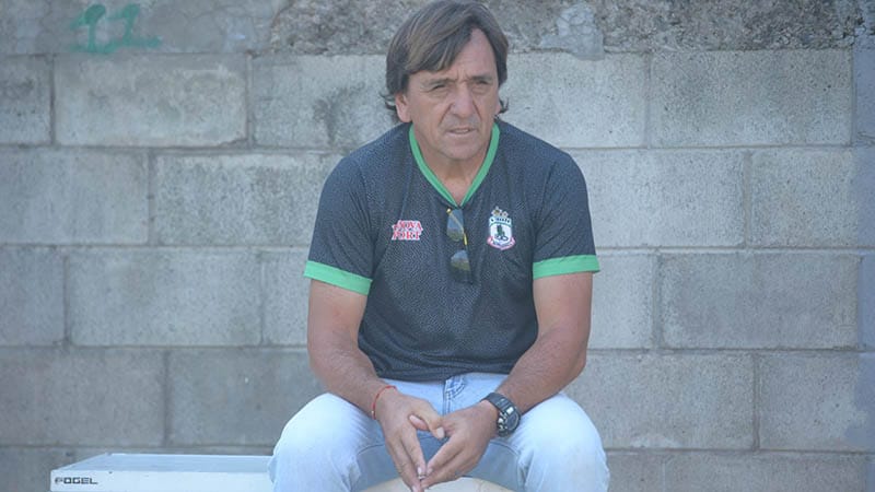 Pablo Quiñonez no va más en CD Dragón